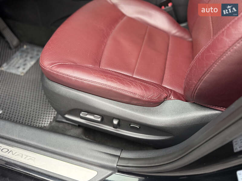 Седан Hyundai Sonata 2012 в Полтаве