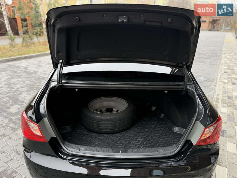 Седан Hyundai Sonata 2012 в Полтаве