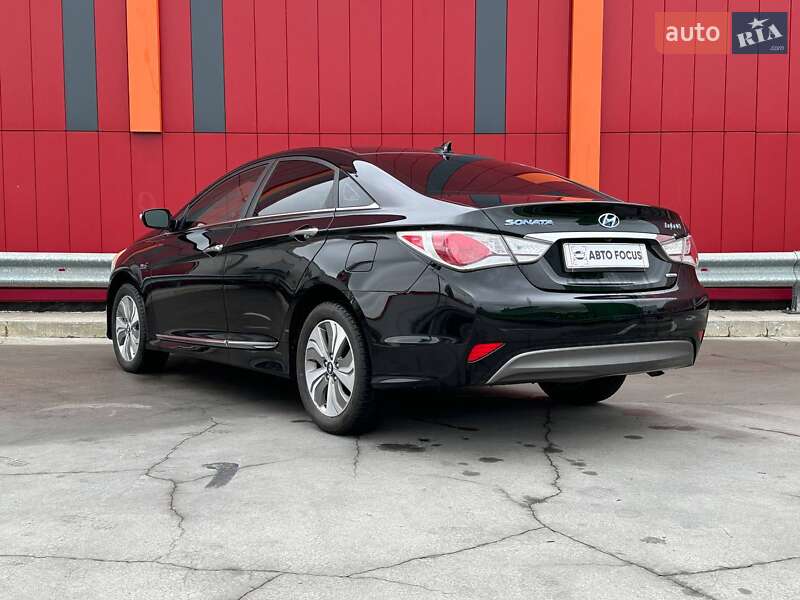 Седан Hyundai Sonata 2013 в Киеве