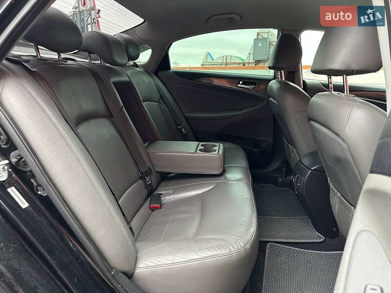 Седан Hyundai Sonata 2013 в Киеве