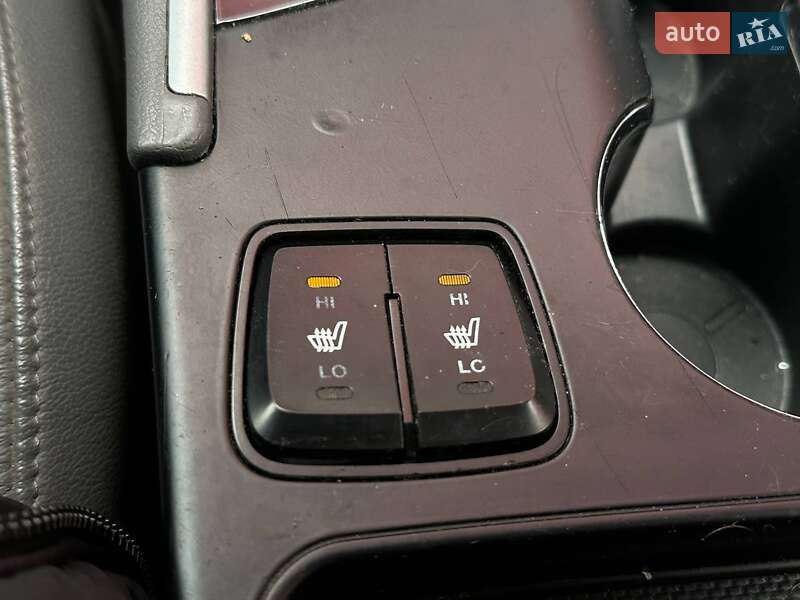 Седан Hyundai Sonata 2013 в Киеве