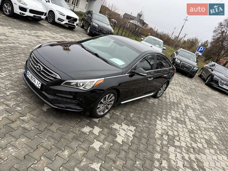 Седан Hyundai Sonata 2016 в Ужгороде