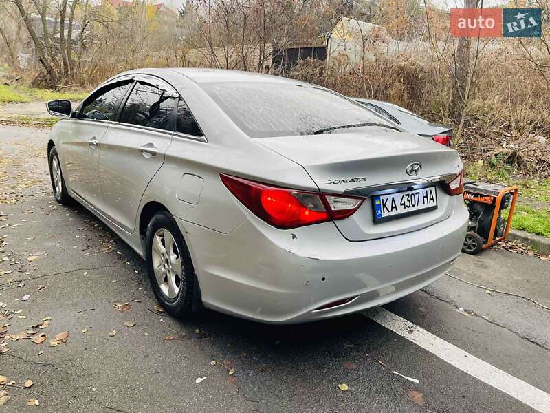 Седан Hyundai Sonata 2013 в Киеве