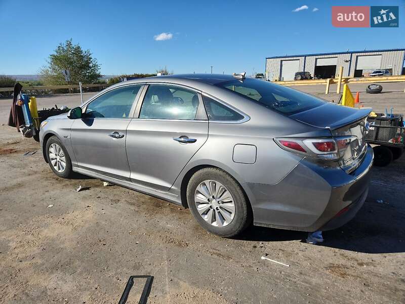 Седан Hyundai Sonata 2017 в Черновцах