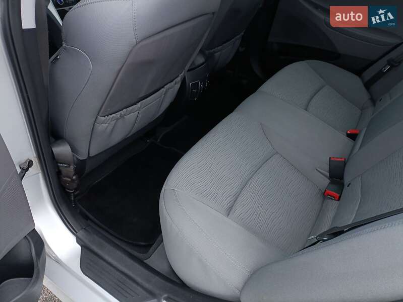 Седан Hyundai Sonata 2012 в Луцке фото 35 Седан Hyundai Sonata 2012 в Луцке