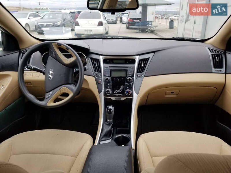 Седан Hyundai Sonata 2013 в Киеве