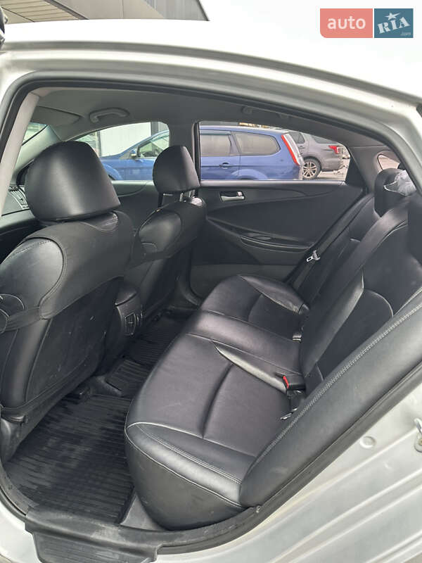 Седан Hyundai Sonata 2013 в Крюковщине фото 16 Седан Hyundai Sonata 2013 в Крюковщине