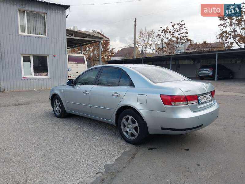 Седан Hyundai Sonata 2006 в Миколаєві
