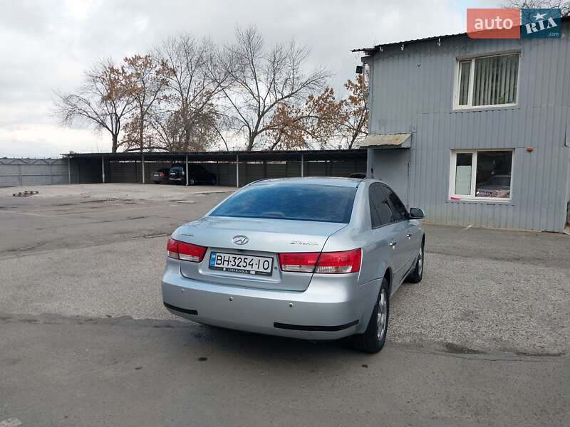 Седан Hyundai Sonata 2006 в Миколаєві
