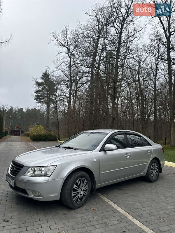 Седан Hyundai Sonata 2008 в Шепетівці