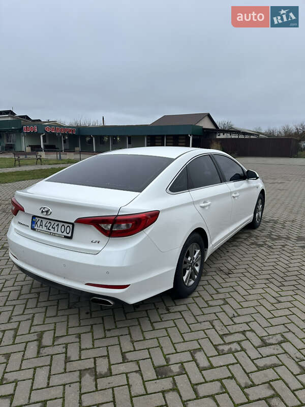 Седан Hyundai Sonata 2014 в Бахмаче