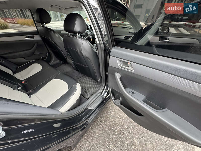 Седан Hyundai Sonata 2018 в Киеве