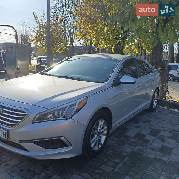 Седан Hyundai Sonata 2016 в Львове