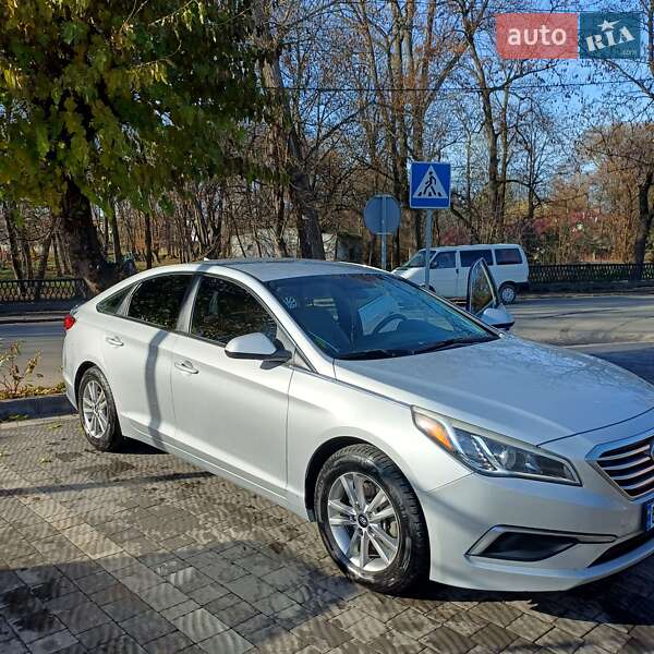 Седан Hyundai Sonata 2016 в Львове