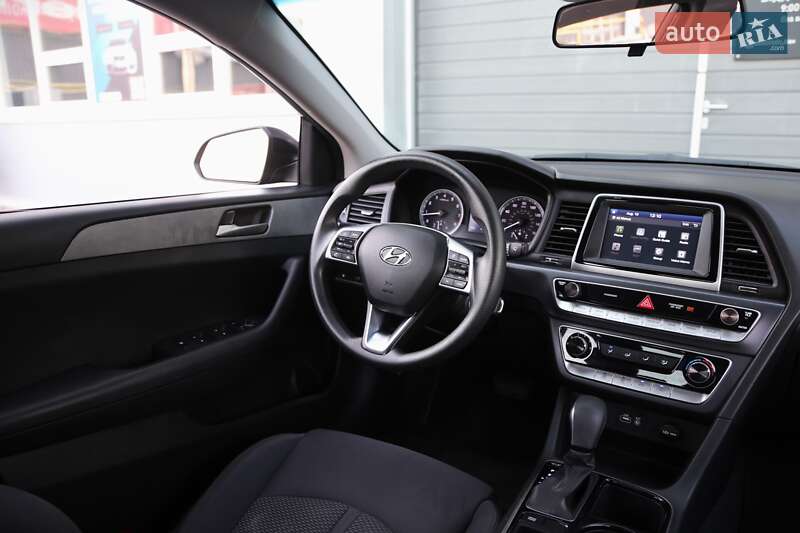Седан Hyundai Sonata 2019 в Киеве фото 13 Седан Hyundai Sonata 2019 в Киеве