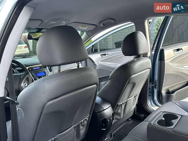 Седан Hyundai Sonata 2013 в Одессе фото 68 Седан Hyundai Sonata 2013 в Одессе