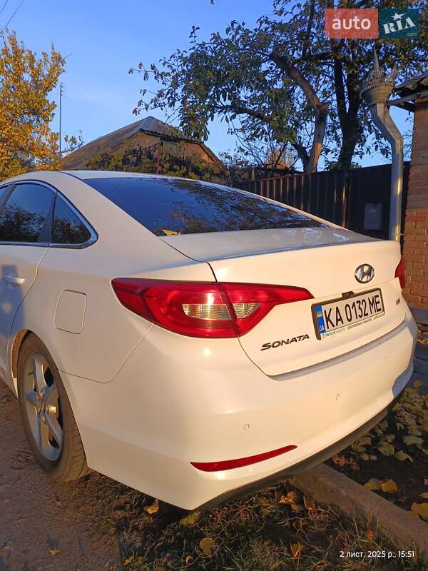 Седан Hyundai Sonata 2016 в Киеве