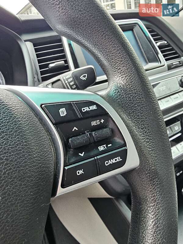 Седан Hyundai Sonata 2018 в Киеве фото 17 Седан Hyundai Sonata 2018 в Киеве