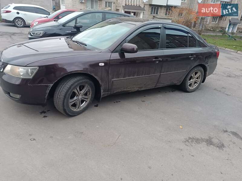 Седан Hyundai Sonata 2007 в Хмельнике