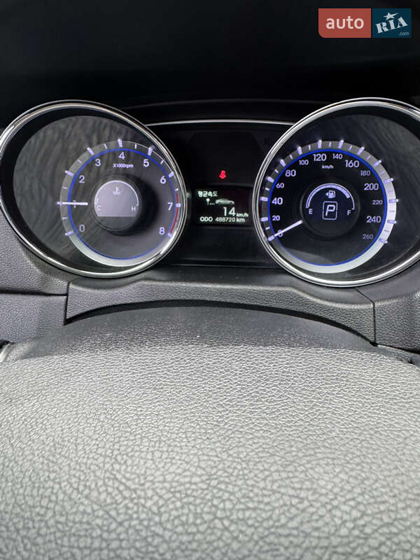 Седан Hyundai Sonata 2013 в Ирпене