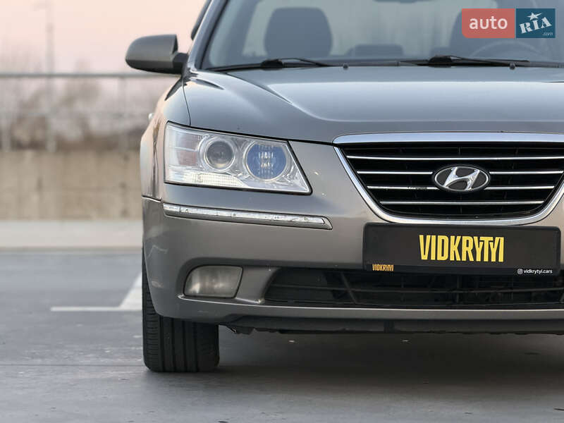 Седан Hyundai Sonata 2008 в Киеве