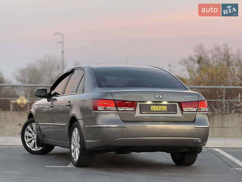 Седан Hyundai Sonata 2008 в Киеве