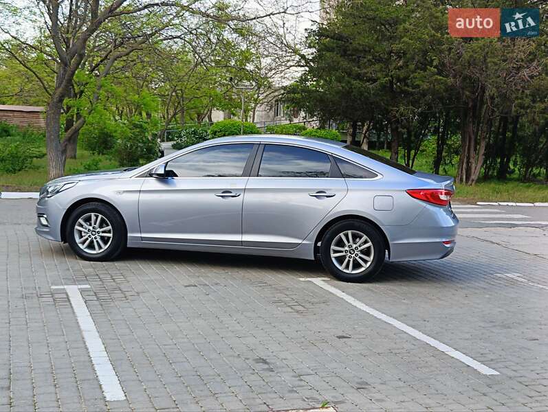 Седан Hyundai Sonata 2015 в Одесі
