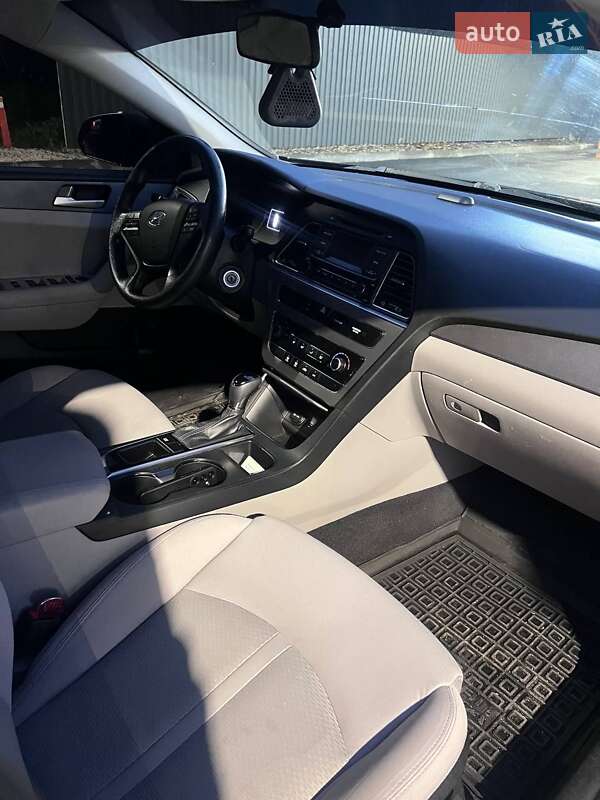 Седан Hyundai Sonata 2015 в Харькове
