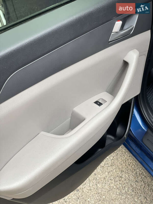 Седан Hyundai Sonata 2016 в Ивано-Франковске фото 13 Седан Hyundai Sonata 2016 в Ивано-Франковске