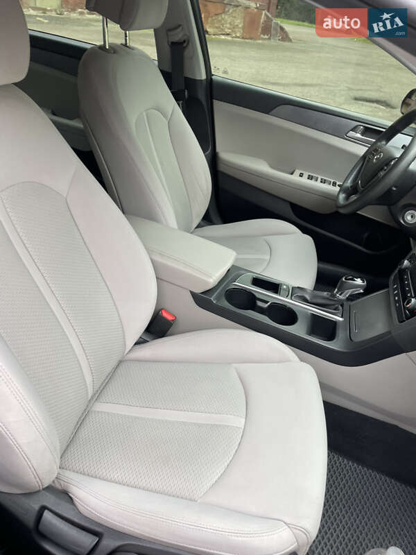 Седан Hyundai Sonata 2016 в Ивано-Франковске фото 17 Седан Hyundai Sonata 2016 в Ивано-Франковске