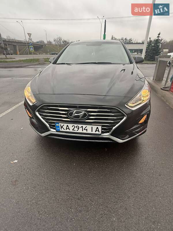 Седан Hyundai Sonata 2018 в Броварах фото Седан Hyundai Sonata 2018 в Броварах