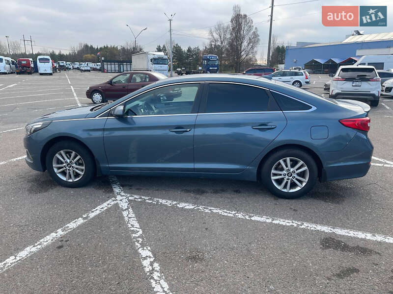 Седан Hyundai Sonata 2016 в Киеве