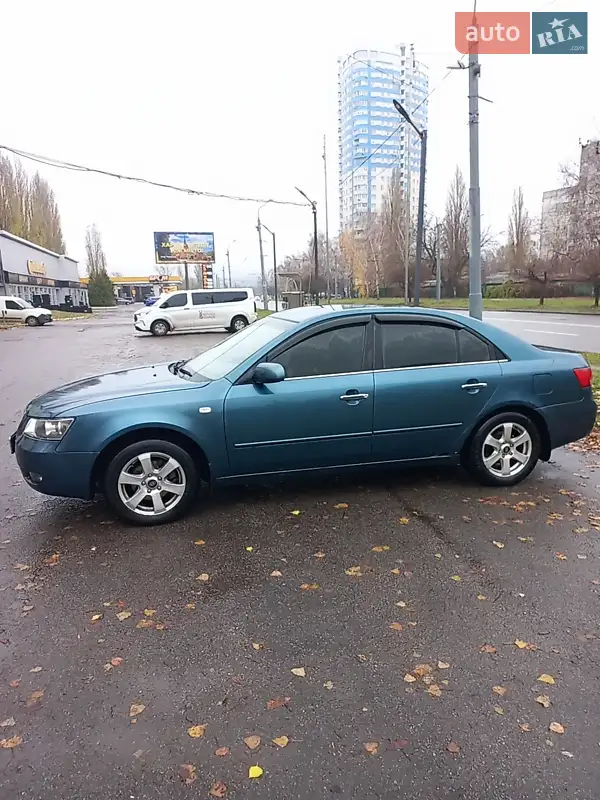 Hyundai Sonata 2005