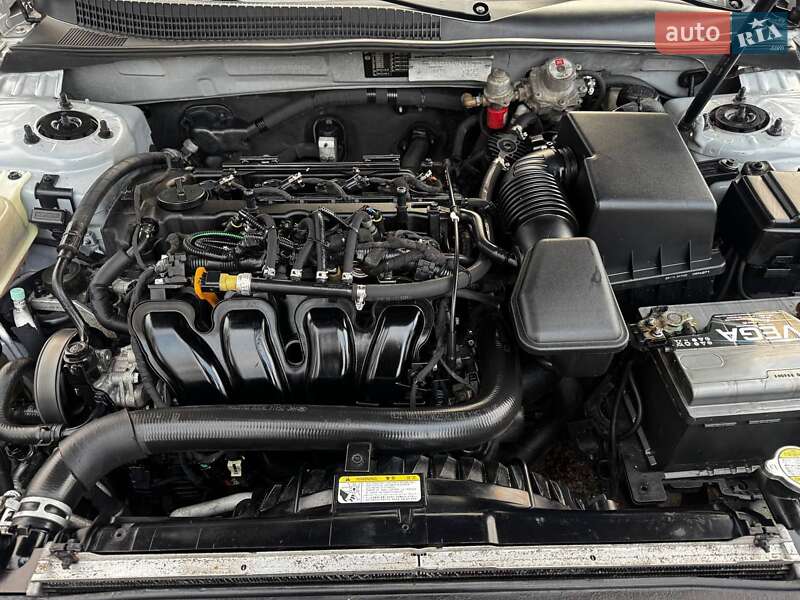 Седан Hyundai Sonata 2009 в Ахтырке