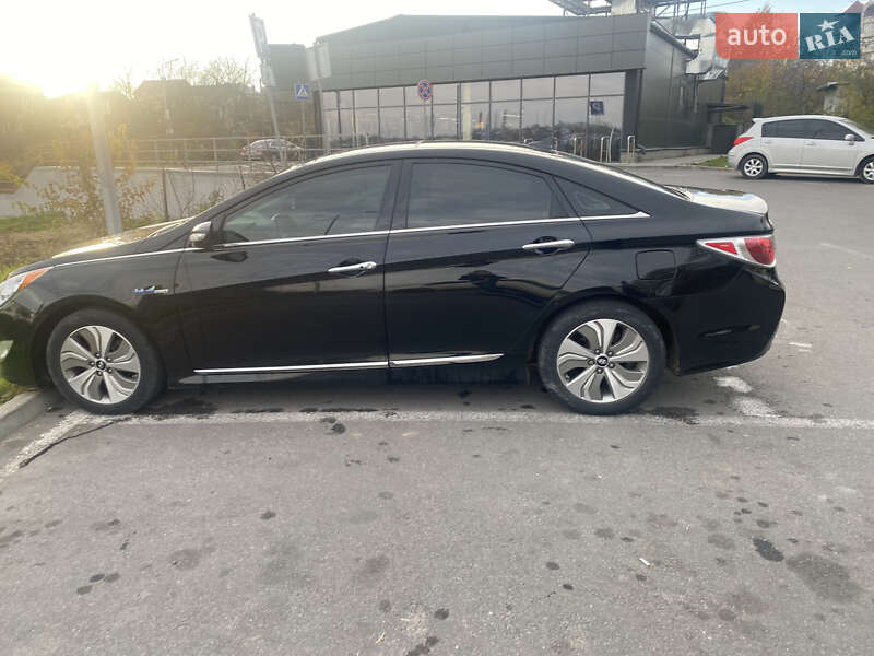 Седан Hyundai Sonata 2014 в Тернополі