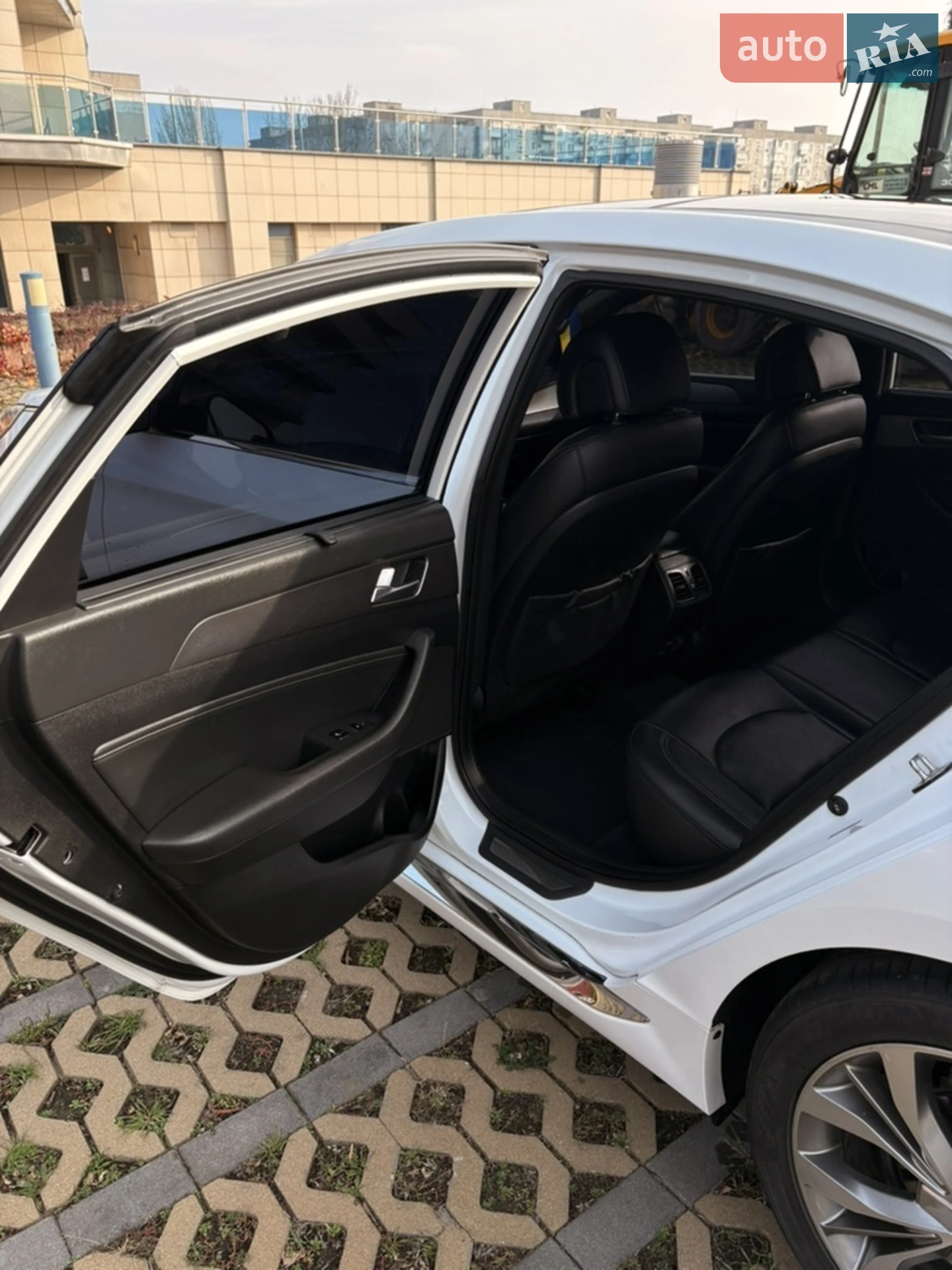 2015 Hyundai Sonata - мініатюра 12