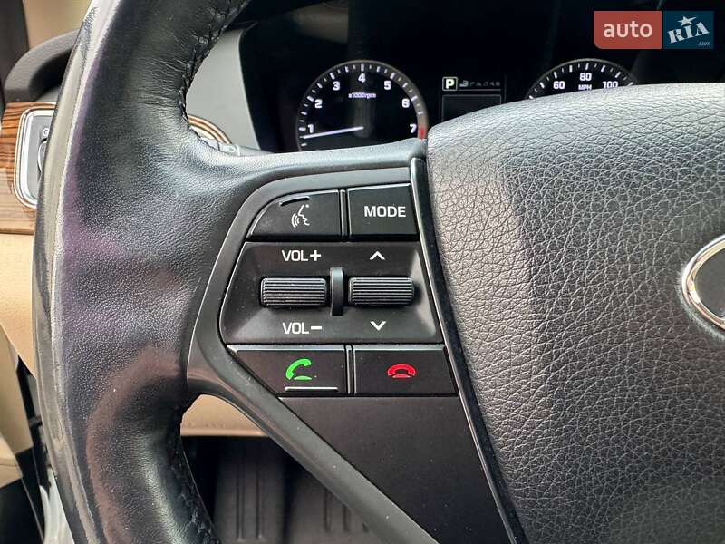 Седан Hyundai Sonata 2016 в Киеве