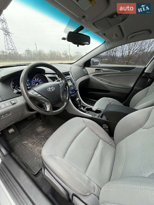 Седан Hyundai Sonata 2014 в Харкові