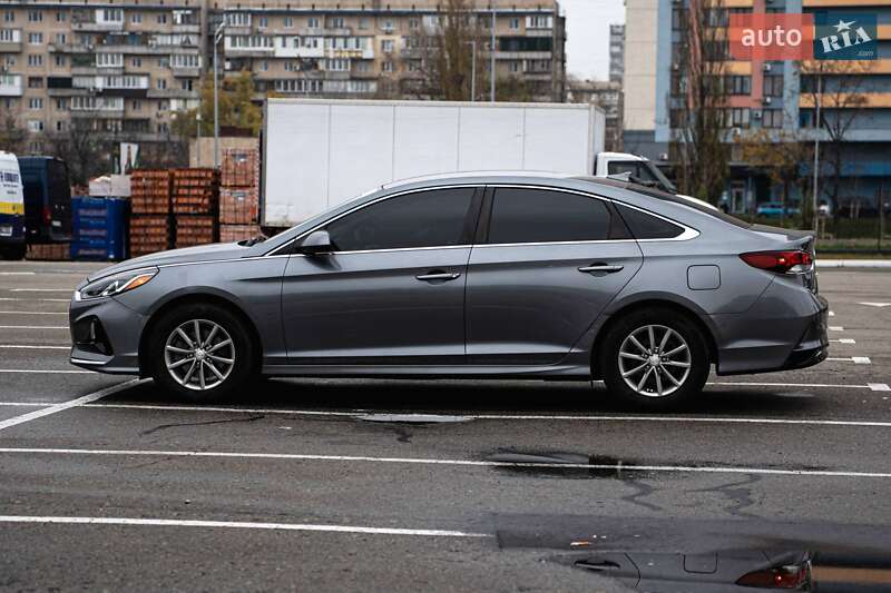 Седан Hyundai Sonata 2019 в Киеве