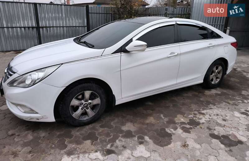 Седан Hyundai Sonata 2015 в Чернигове