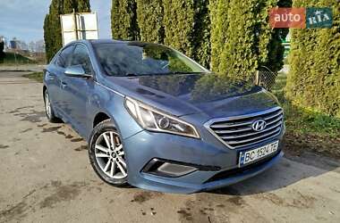 Седан Hyundai Sonata 2016 в Почаєві