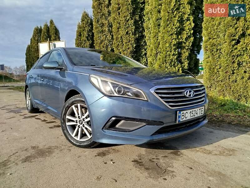 Седан Hyundai Sonata 2016 в Почаеве
