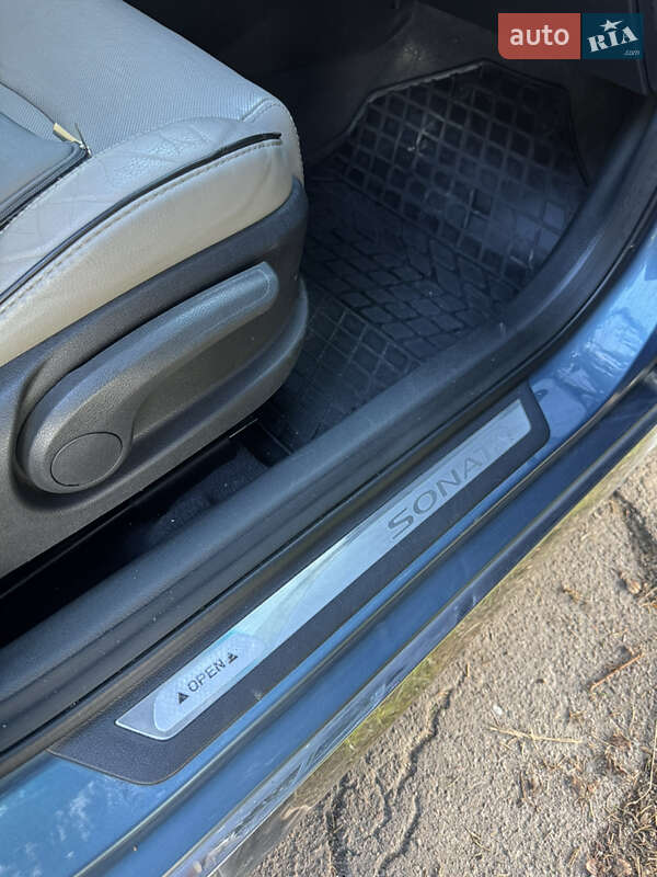 Седан Hyundai Sonata 2015 в Тернополе