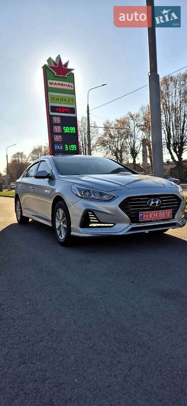 Седан Hyundai Sonata 2018 в Житомире