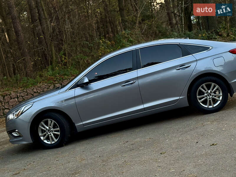 Седан Hyundai Sonata 2016 в Киеве