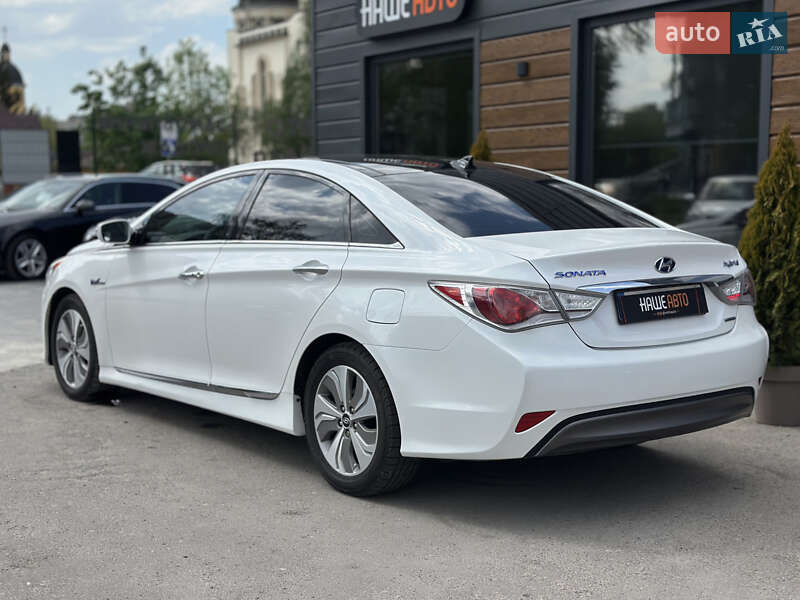 Седан Hyundai Sonata 2014 в Шептицькому