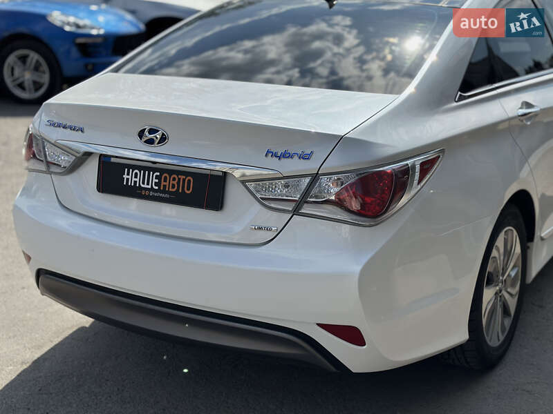 Седан Hyundai Sonata 2014 в Шептицькому