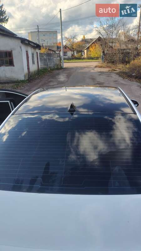 Седан Hyundai Sonata 2014 в Черняхове