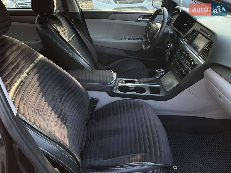 Седан Hyundai Sonata 2016 в Днепре
