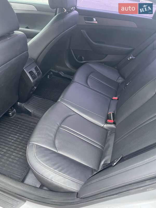 Седан Hyundai Sonata 2017 в Киеве